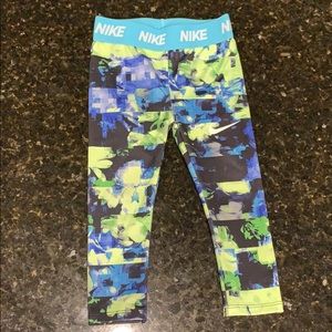 Nike Dri-Fit Girls Leggings. 2T